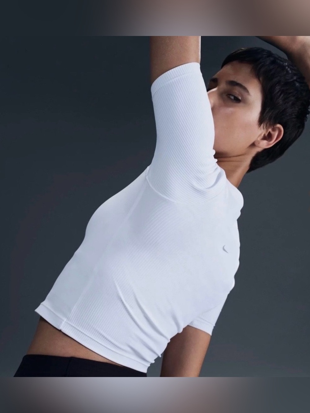 NEW! Women’s Nike Zenvy Rib Dri-FIT Cropped Training Short-Sleeve Top - Size XS - Picture 3 of 9